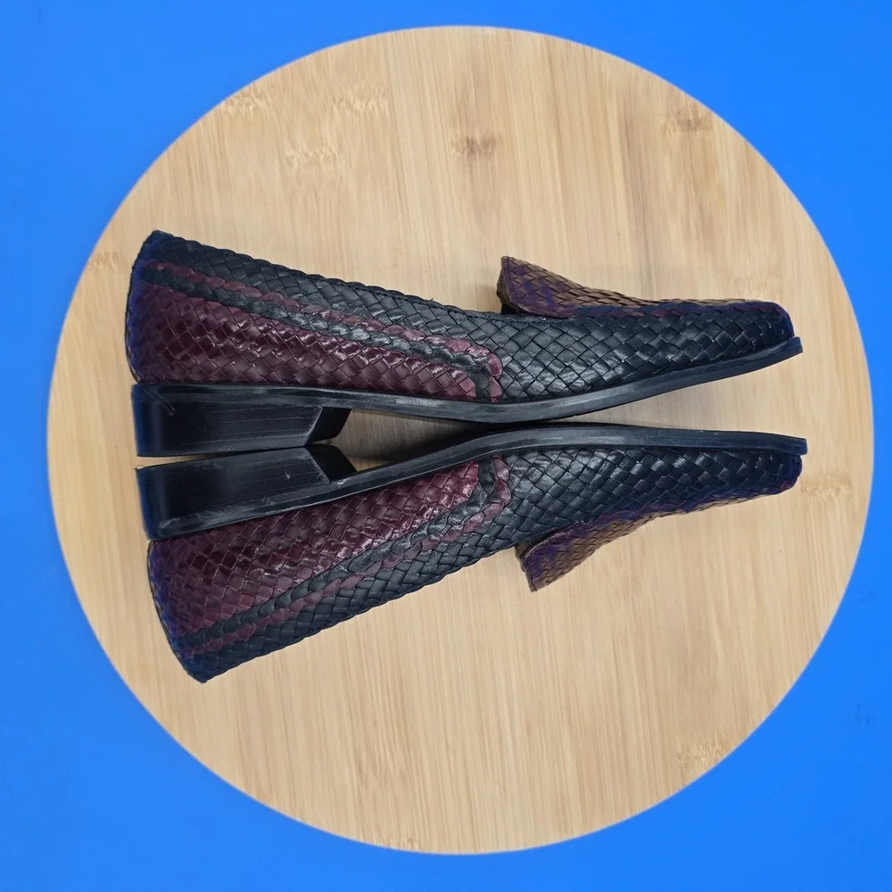 Trotters Lori Loafers Women's 5.5M‎ Cordovan & Black Leather Basket Weave EUC